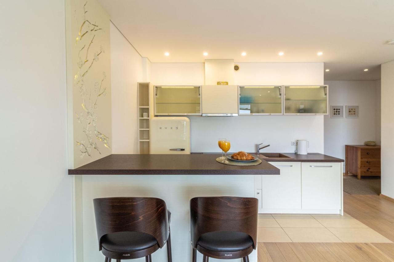 Cohost I Sunny Center Apt, Covered Parking, Balcony & Self Check-In Kaunas Ngoại thất bức ảnh