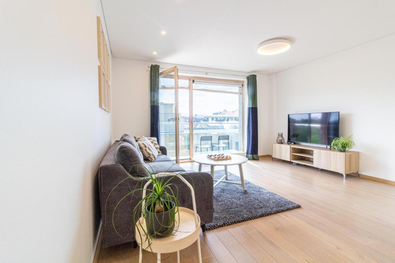 Cohost I Sunny Center Apt, Covered Parking, Balcony & Self Check-In Kaunas Ngoại thất bức ảnh